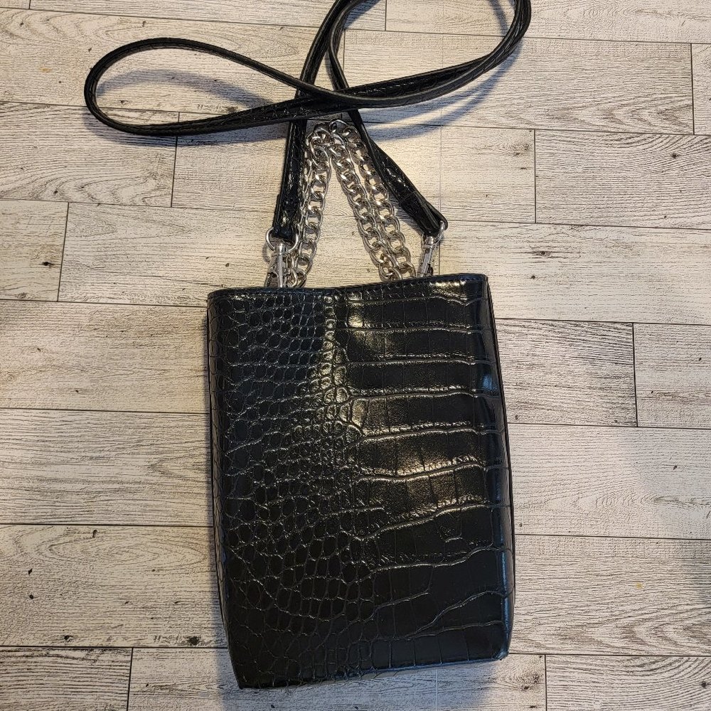 Forever 21 Dual Strap Purse Black Crocodile Print